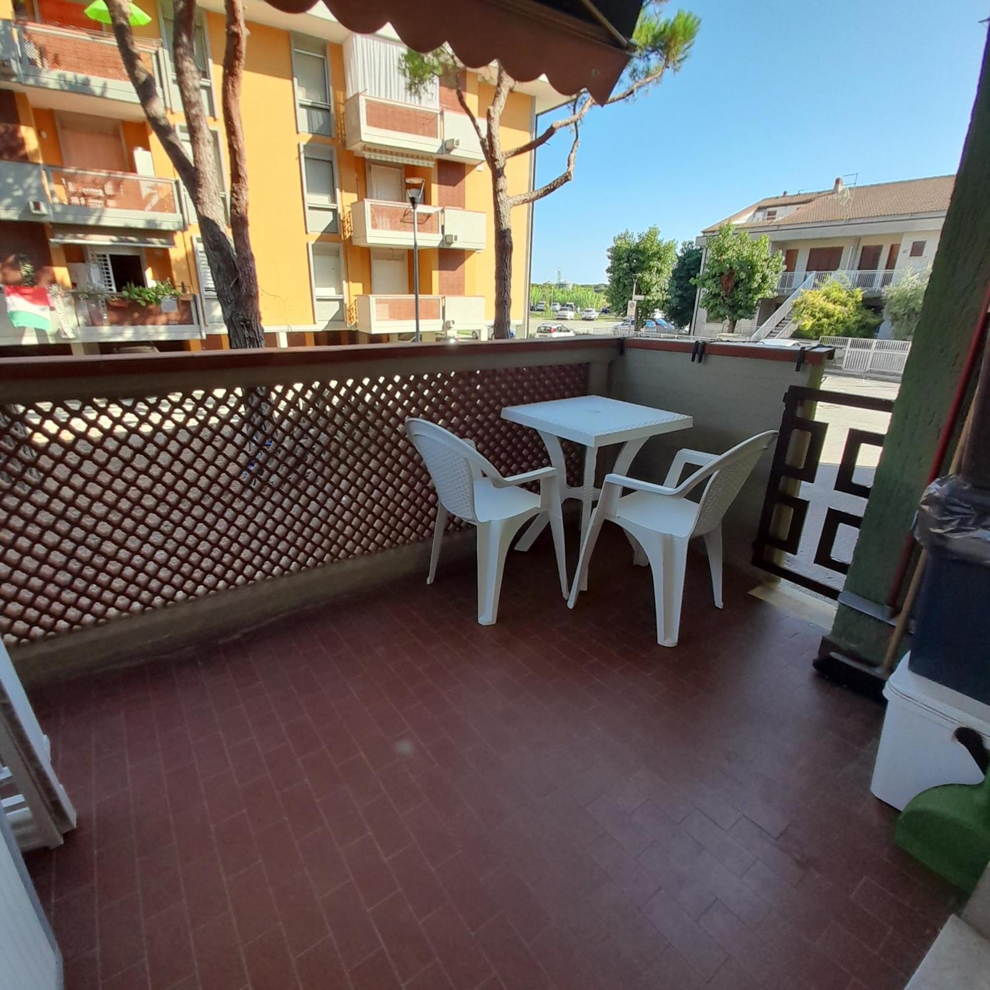 Casa Irene Apartment Luni Bagian luar foto